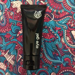 🍒4/$25🍒 Black Wolf Nation Glacial Eye Gel